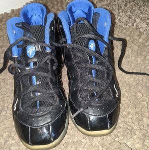Nike Foamposite Kids Size 2y